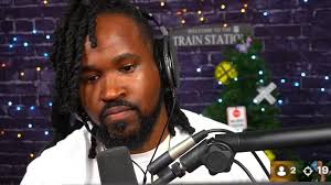 Tyler Dickens (@dickens24) er Í BEINNI