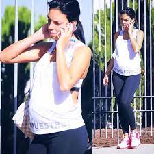 O jogador, que já conquistou 5 globos de ouro. Pin By Zuna On Georgina Rodriguez Girlfriend Cristiano Ronaldo Cristiano Ronaldo Girlfriend Ronaldo Junior Model