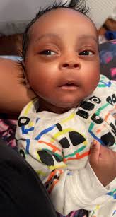 hey mamas; (& occasional dads) ☺️ my name is jackie, im 31 and have been a  career nanny for the last 13 years. ive had a schedule change and my  mornings have