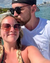 My sweet little sister @molly_christine15 is getting married in less than 3  weeks, and this weekend we partied! #sisters #famiglia #bachelorette  #bacheloretteparty #love #hotties #goodgenetics #goodshoes #goodtimes 💜✨