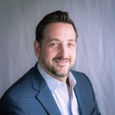 Deborah Albanese's Instagram, Twitter & Facebook