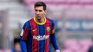 Lionel messi faces the media during a news conference at camp nou. Lionel Messi Contract Latest Barcelona Present Offer Football Is Business