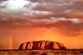 Alice springs is the heart of central australia with cavernous gorges, boundless desert landscapes, remote aboriginal communities and a charming pioneering history. 3 Day Uluru Alice Springs To Ayers Rock Rock Drop Off Tours To Go
