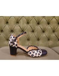 Scarpe bellissime e molto comode è davvero bello avere dei pezzi unici ai piedi e scoprire di poterci fare sopra parecchie ore senza sentire dolore! Scarpe Con Tacco Comode Online Valentina Calzature Firenze