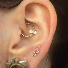 20 Gorgeous Examples Of A Daith Piercing Gurl Com Earings Piercings Ear Jewelry Cute Earrings