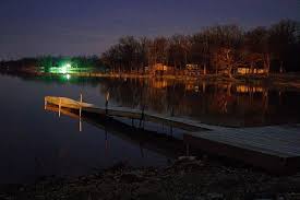 Gatsby S American Dream Is To Rekindle His Relationship With Daisy The Green Light Symbolizes That Gatsby And Daisy Will N The Great Gatsby Light Green Gatsby