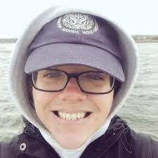 Beth Darrow's Instagram, Twitter & Facebook