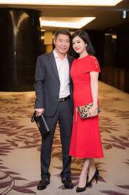Sau khi kết thúc tập cuối, một đoạn phỏng vấn với các diễn viên sẽ được công chiếu ngay trên trang fanpage phim. HÆ°á»›ng DÆ°Æ¡ng NgÆ°á»£c Náº¯ng HÆ°á»›ng DÆ°Æ¡ng NgÆ°á»£c Náº¯ng Táº­p 2 Nsnd Thu Ha Ttvh Online