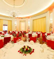Nutzen sie die vielfältigen angebote unserer drei bäder bertholdbad , hardbergbad und freibad steinbach. Schoner Feiern Hochzeiten Geburtstage Gala Party Kurhaus Baden Baden