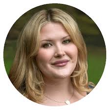 Adele Weaver's Instagram, Twitter & Facebook