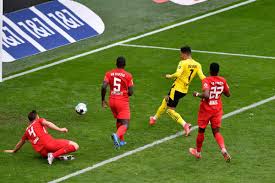 Kostedde spielte zuletzt bei оснабрюк (осна). Tor Gala Nach Kabinen Titel Fc Bayern Munchen Zum 9 Mal In Serie Meister Video Ostbelgien Direkt