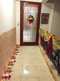 Entrance Decorations For Diwali Wreath Rangoli Candles And Divas Hipster Home Decor Home Decor Items Online Christmas Decorations Bedroom