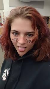 This is my niece from Lake City, FL. She snuck out of her house around  12:30 last night. Police are searching. Her phone and location have been  turned off. Please share and