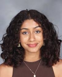 Samara Ellis's Instagram, Twitter & Facebook