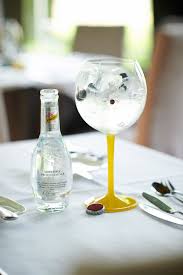 Ingredients 5 Cl De Gin Plymouth1 5cl De Sirop D Orgeat2 Cl De Jus De Citron Vert1 Dash D Angostura Bitters10 Cl De Schwe Cocktails Tonic Drink Cocktail Making