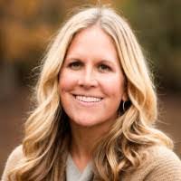 Kristin Sutherland's Instagram, Twitter & Facebook