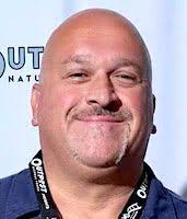 Corey Calhoun's Instagram, Twitter & Facebook