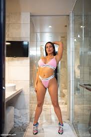 Model Luna Star (@cutelunastar) - 36 leaked photos from Onlyfans, Patreon,  and Fansly - 84118
