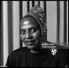 1.437 Miriam David Fotos und hochauflösende Bilder