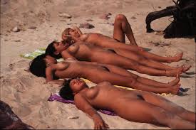 Nudist Brazil (33 photos) - porn photo
