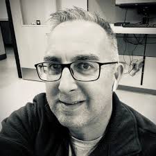 Empowering Introverted Employees: A Key to Effective Leadership and Team  Success