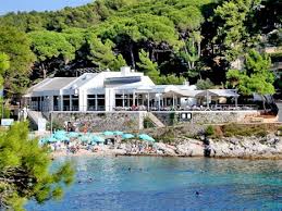 The losinj aromatic garden mali losinj,croatia. Strand Suncana Uvala Insel Losinj Kroatische Strande