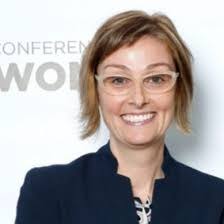 Jennifer Tudor's Instagram, Twitter & Facebook