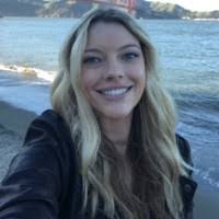 Lauren Sutter's Instagram, Twitter & Facebook