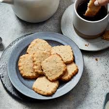 Diabetic christmas cookies with breakfast tea. Diabetes Friendly Christmas Cookie Recipes Eatingwell