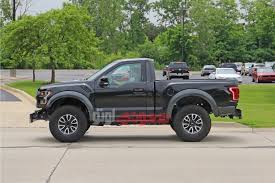ÙÙØ±Ø¯ F150 Ø±Ø§Ø¨ØªÙØ± Ø¨ØºÙØ§Ø±Ø© ÙØ§Ø­Ø¯Ø© ØªØ¸ÙØ± ÙØ£ÙÙ ÙØ±Ø© ÙÙ ÙÙØ·Ø§Øª ØªØ¬Ø³Ø³ÙØ©