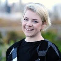 Sharon Snapp's Instagram, Twitter & Facebook