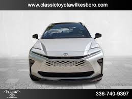 Image result for Oxygen White 2025 Crown