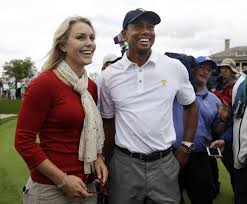 Photos Presidents Cup Day 4 United States Team Player Tiger Woods Right Smiles With Girlfriend Lindsey Vonn Tiger Woods Girlfriend Watch Trends Tiger Woods