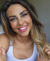 Allie Thomas- Willwerth (@allietvb) • Threads, Say more