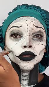 Mamá De Caroline Rule