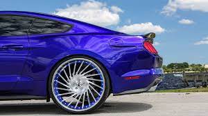 to spruce up this mustang 5 0 a set of brushed and blue center ventoso forgiatos found their way to all four corners this royal pony mustang ford racing ford