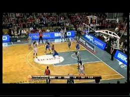 Das basketball trikot von den brose baskets bamberg stammt aus der. Pj Tucker Im 1on1 Euroleague Brose Baskets Bamberg Vs Kk Zagreb Youtube
