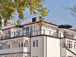 Find 2,456 traveler reviews, 448 candid photos, and prices for 386 hotels near leuchtfeuer gellen in hiddensee island, germany. Ferienwohnung Penthouse Binz Herr Thomas Klitzsch