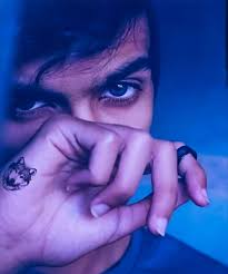 Pin By Zahid Aziz On Awesome Photography Poses For Men Portrait Photography Poses Portrait Photography Men