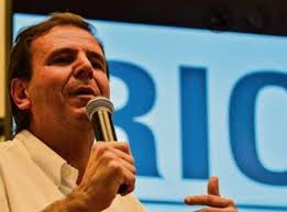 Marido da cristine, pai do bernardo e da isabela. Ninguem Esta Feliz Diz Eduardo Paes Ao Explicar Os 10 Dias De Isolamento No Rio Poder360