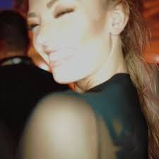 Did you check out 'Dancing In the Rain' by Da Hool feat. Julia DeTomaso  already?!⁣ 🔥 ARMAS1515.lnk.to/DITRFO