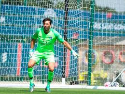 Com zion e o pelicans, muitos holofotes estão nesta divisão. Na Estreia De Buffon Psg Perde Amistoso Para Time Da Terceira Divisao Francesa Esportes Home