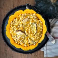 Orzotto zucca dai migliori blog di ricette di cucina italiani. Orzotto Mantecato Con Zucca E Porcini La Luna Sul Cucchiaio