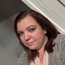 Alternative activities for 8 year old in clinic setting?