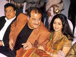 On the sets of #shakti young @arjun26 who always accompanied me to the shoots is learning the craft sitting with me & @iamsrk#18yearsofshaktithepower pic.twitter.com/psjc2ts4kr. Memorable Pictures Of Sridevi Boney Kapoor From The Younger Days Filmibeat