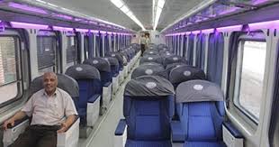 بالصور بعد ارتفاع أسعار تذاكر القطارات 100 غضب بين ركاب الصعيد المواطنون يرددون حرام عليكى يا حكومة ونائب بأسوان لـ اليوم السابع تقدمنا بطلب عاجل لرئيس البرلمان ووزير النقل ومطالب بتخفيضها اليوم السابع