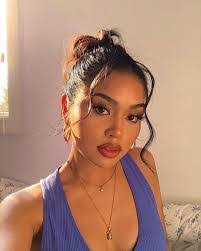 Melissa Calma's Instagram, Twitter & Facebook