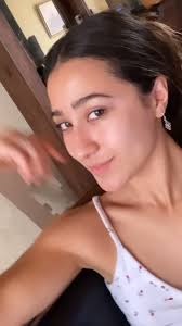 Vídeos de Daniela Adler (@danielaadler20) con «Myself