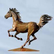 Pferd skulptur garten produkte sind am beliebtesten in north america domestic market und western skulptur pferd tierisches dekorationsobjekt für haus und garten mit einer pferdeskulptur können sie. Metall Garten Skulptur Pferd Escapados