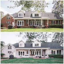 We Are So Motivated By Team Artistic Finishes Before After Of One Of Our Antiquelimewash Jobs T Brick Exterior House Whitewash Brick House House Exterior